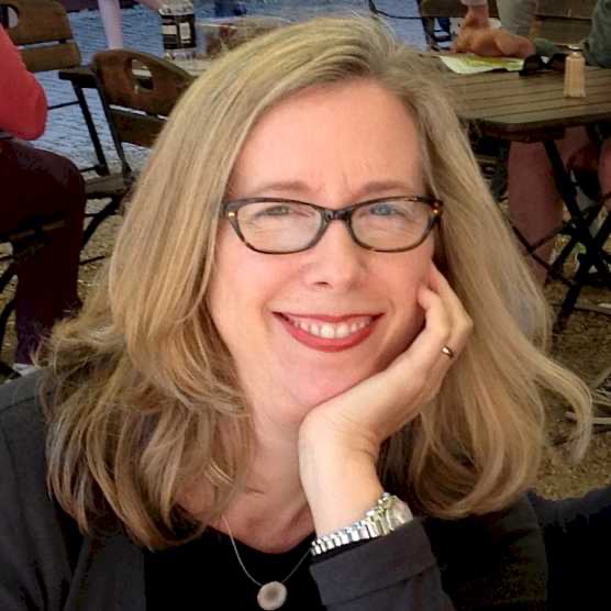 Headshot photo of Melissa Hyde