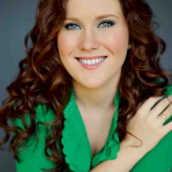 Headshot photo of Colleen Beucher