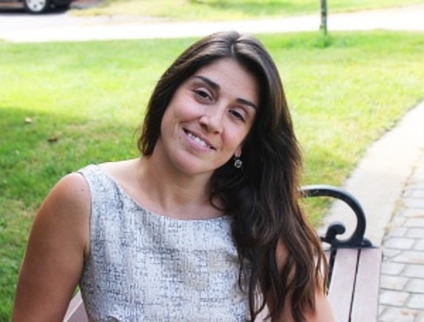 Headshot photo of Colleen Rua