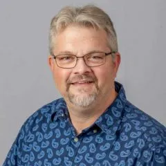 Headshot photo of Trent W Weller