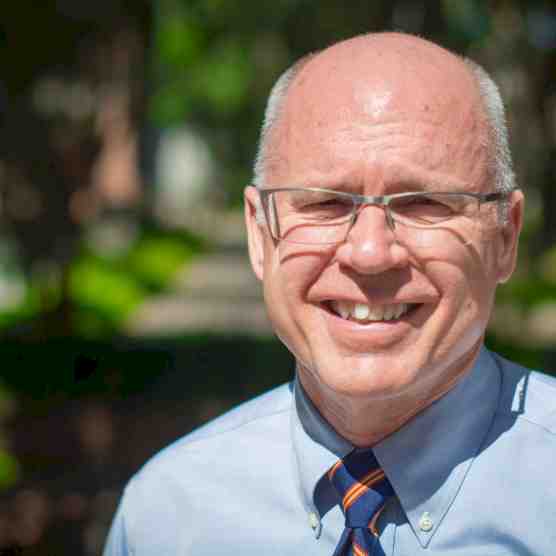 Headshot photo of Barry Hartz