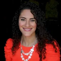 Headshot photo of Aleya Elise Kashmiry