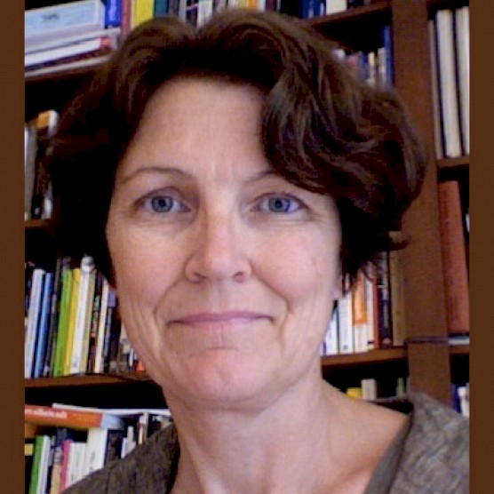 Headshot photo of Julia Morrisroe