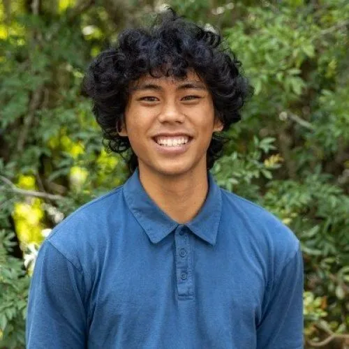 Headshot photo of Adriel Bolocon