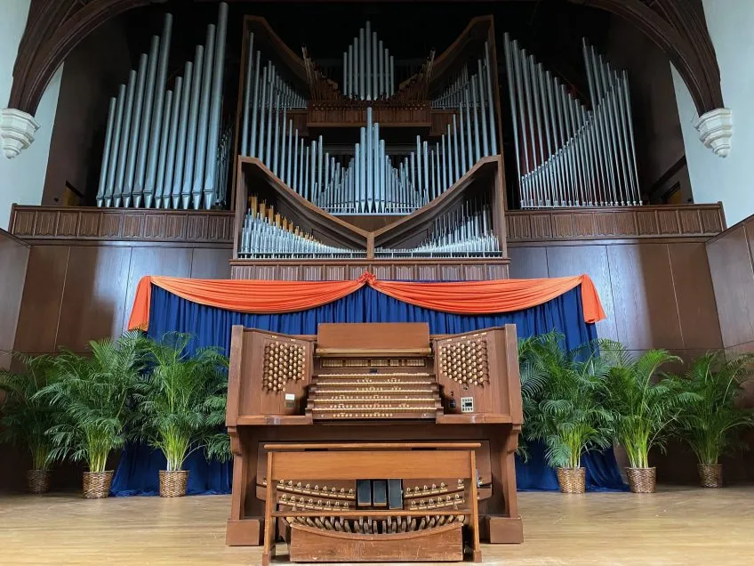Andrew Anderson Memorial Organ on the stage of the University Auditorium.