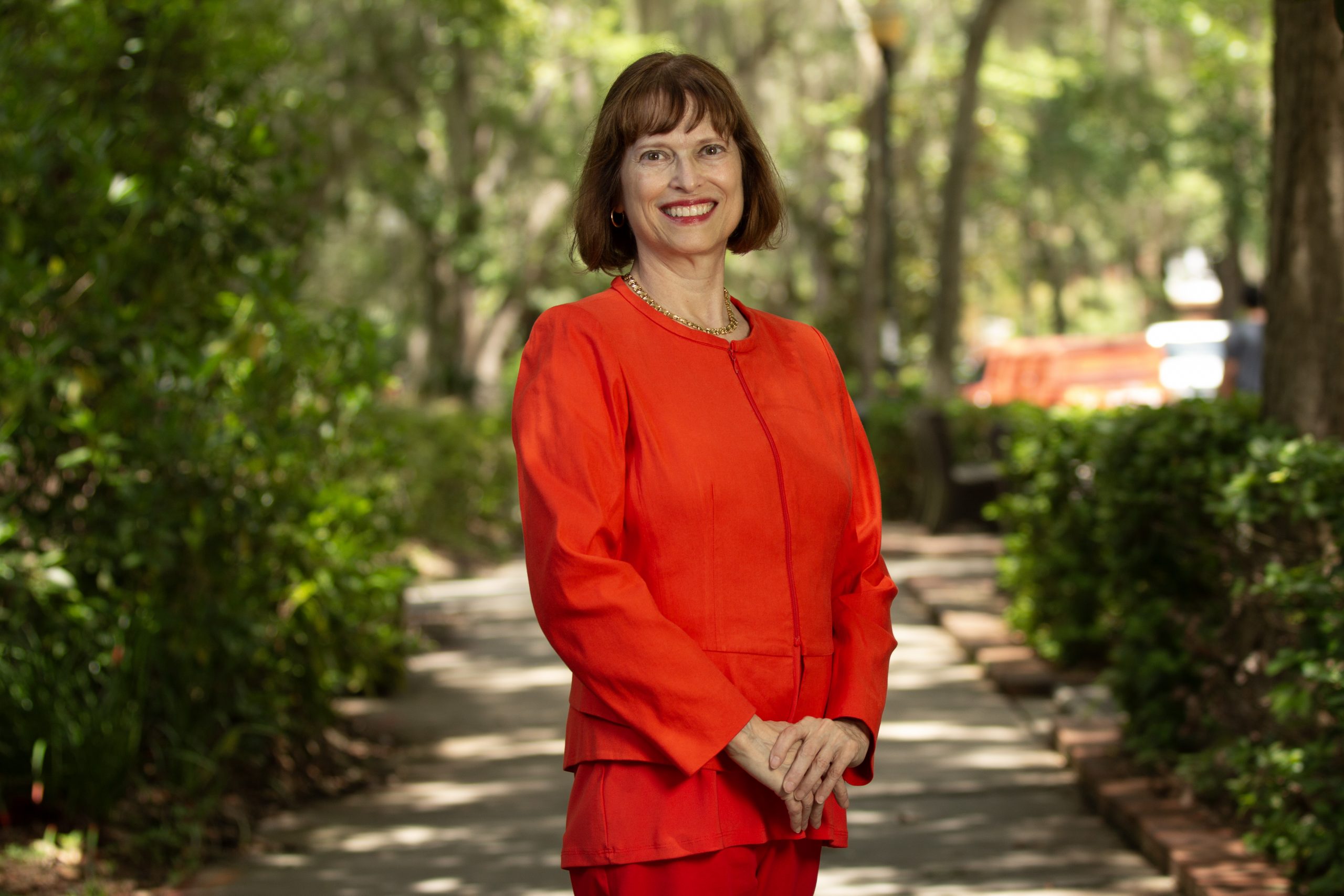 Lucinda Lavelli headshot photo