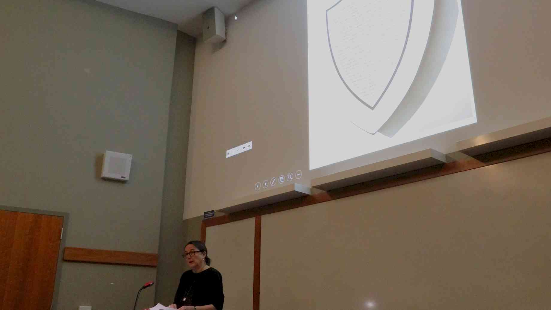 Dr. Deutsche,"Mary Kelly
