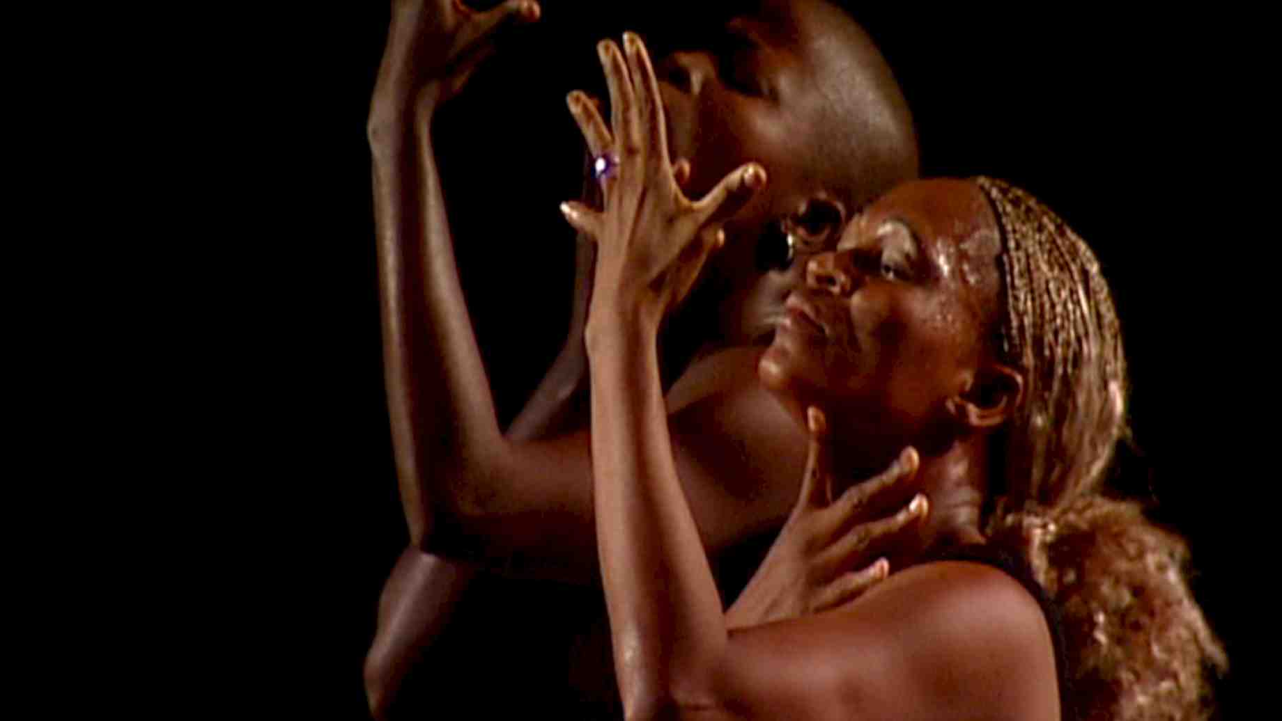 Beatrice Kombé & Nadia Beugré performing "Geeme" ("Together"), in MOVEMENT (R)EVOLUTION AFRICA: a story of an art form in four acts.